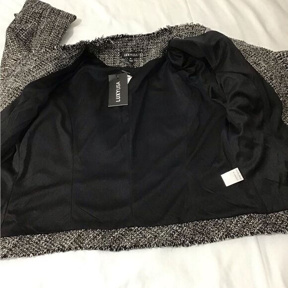 LUXY USA Black Tweed Collarless Fringe Trim Blazer New Size Medium - Picture 6 of 10